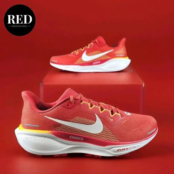 Nike Air Zoom Pegasus 41 Kansas City Chiefs Red Running Shoe Mens 9 FZ5079-600 Unisex Nike Red Kansas City Chiefs Zoom Pegasus 41 Running Shoes main image 2